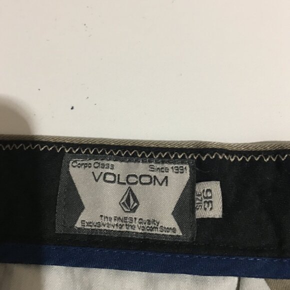 Volcom Mens Chino Shorts Size 36 Beige - Picture 2 of 9